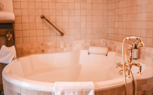 Hôtel & SPA Les Violettes