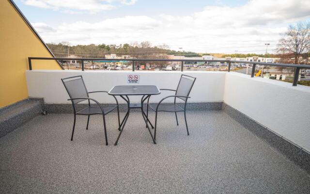 Best Western Plus Raleigh Crabtree Valley Hotel