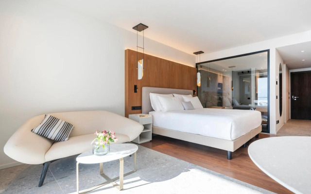 EALA My Lakeside Dream - Adults Friendly