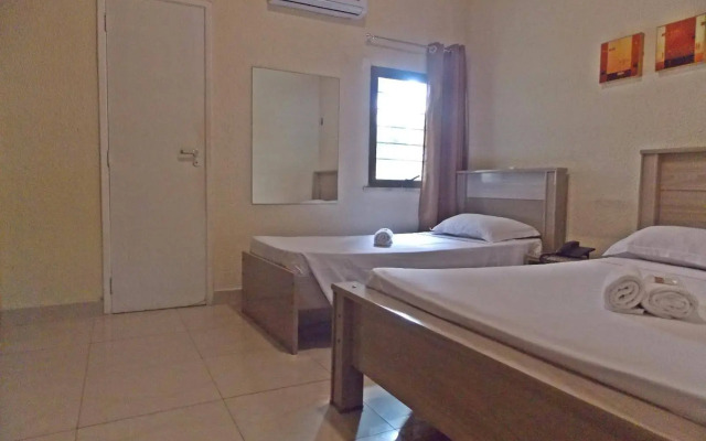 Ara Praia Hotel