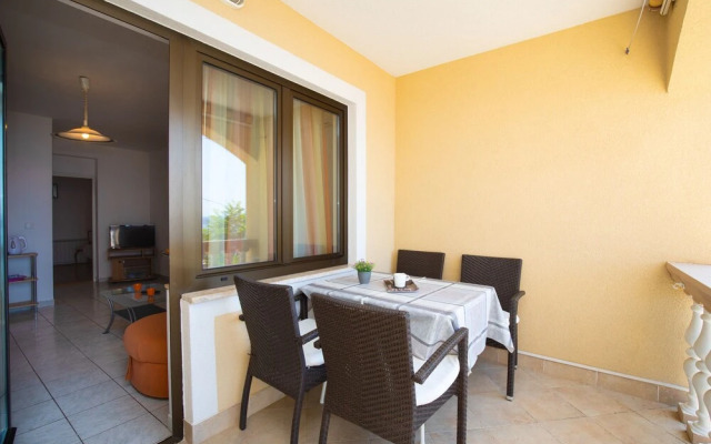 Seaview Apartment Paula 3 300m From Sea