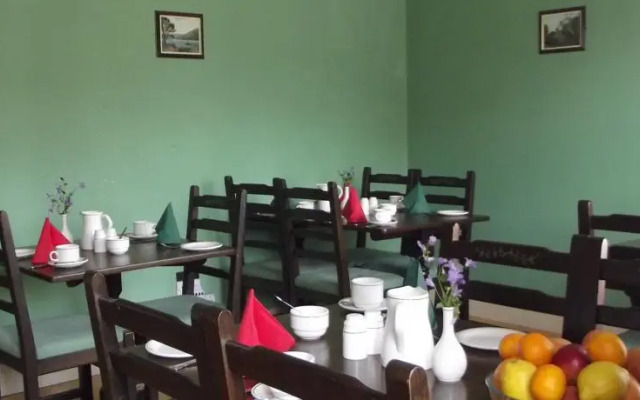 Ros Villa Guesthouse