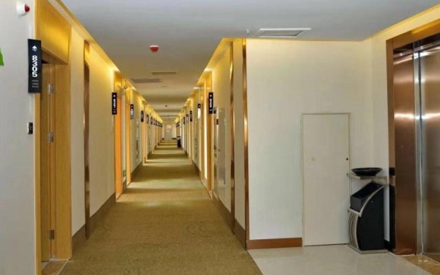 GreenTree Inn Linyi Yishui County Bus Station – Hotel Rooms – Linyi