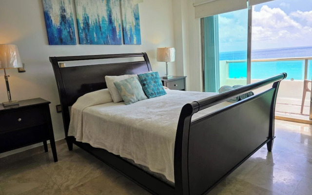 Penthouse moderno hermosa vista al mar