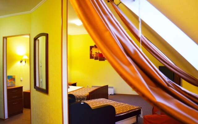 Hotel Old Port
