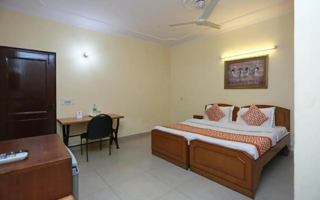 OYO Rooms Govindpuri Metro