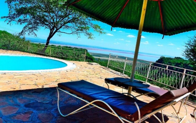 Lulimac Lake Manyara Lodge