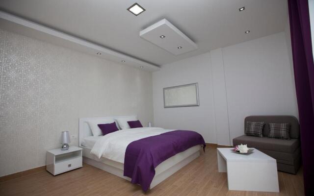 Rooms Ino