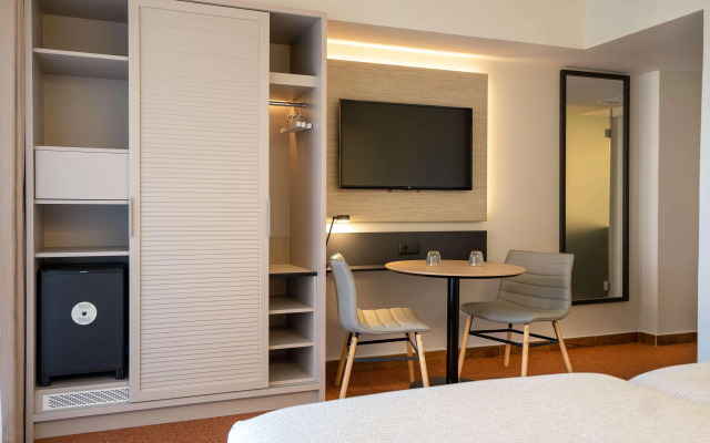 INNSiDE by Meliá Costablanca - Adults recommended