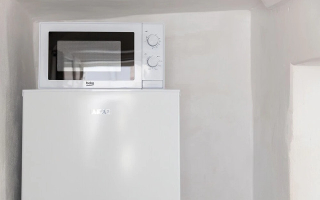 Mirror House Lovely Apartment