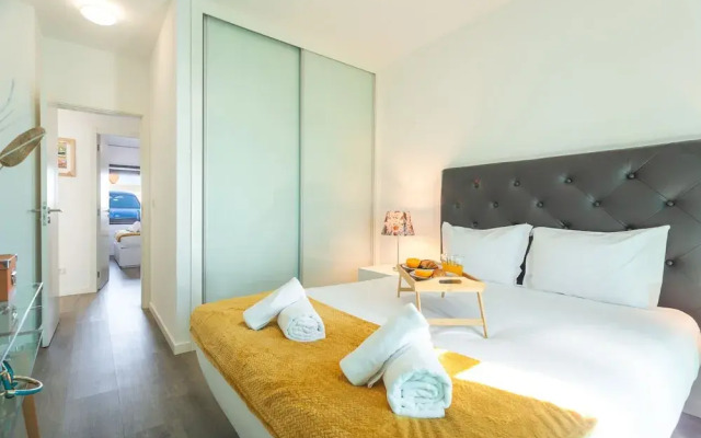 Aqui H Casa by Atlantic Holiday