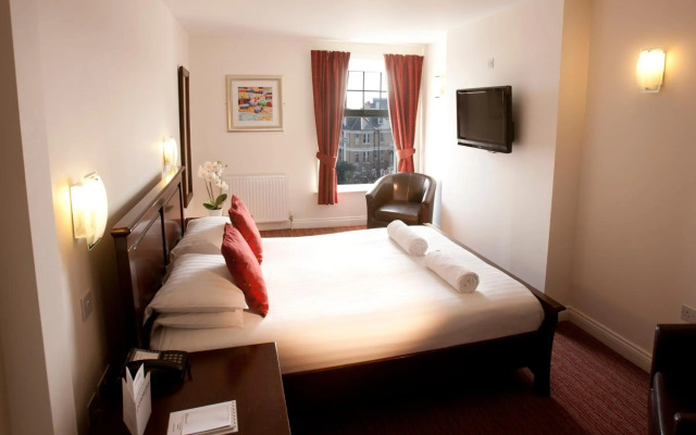 Park Central Hotel