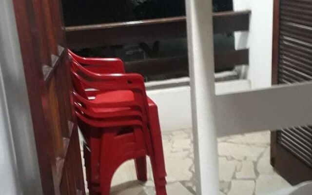 Golfinho Hostel