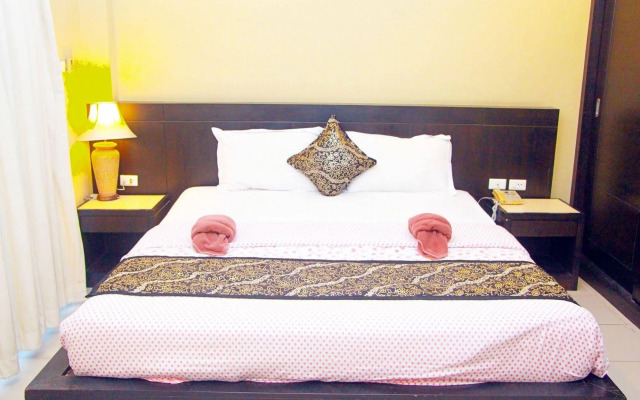 Royal Tycoon Place