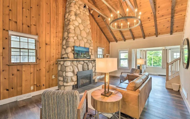 Renovated & Spacious Cabin w/ Patio & Grounds