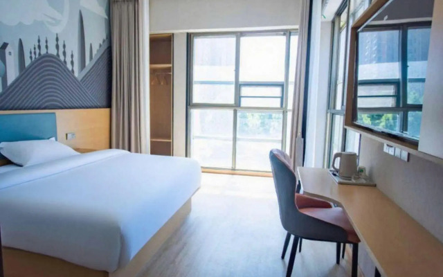 Heze Tianyi Business Hotel