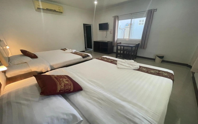 Phuket Airport Villa