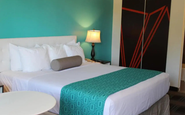 Howard Johnson Express Inn