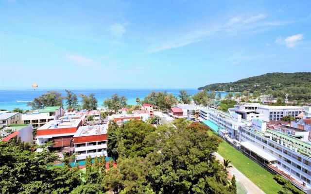 9B Spacious sea View Apartment Karon Beach Front