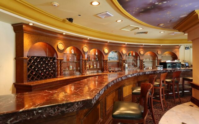 Aryaduta Suites Semanggi