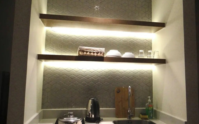 Kira Kira 's Apartment