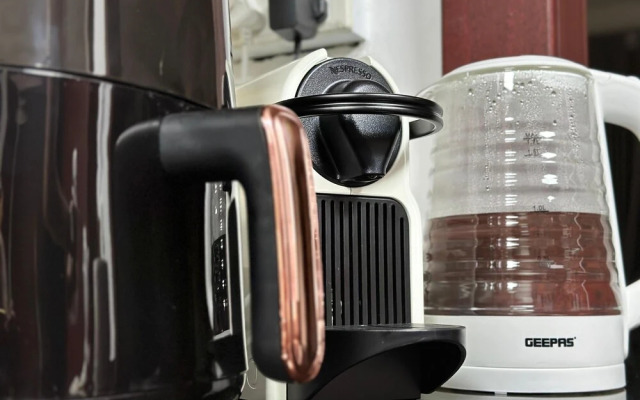 SUNNY SIDE LUXé HOSTEL