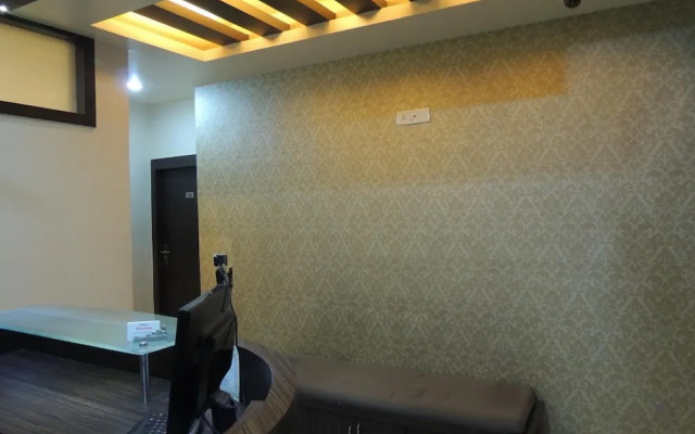 Hotel Pavitra