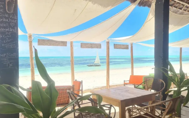 Garden Beach Bungalows