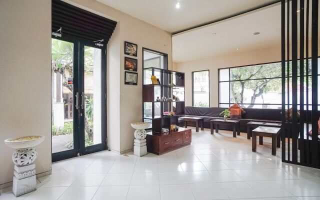 Queen Rose Villa & Spa