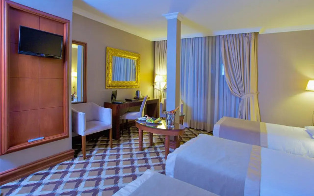 Tilia Hotel