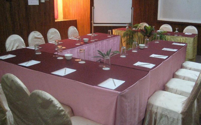 OYO 395 Tretes Raya Hotel