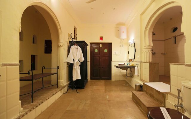 Bhainsrorgarh Fort Hotel