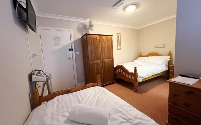 The Exchange Coach House Inn