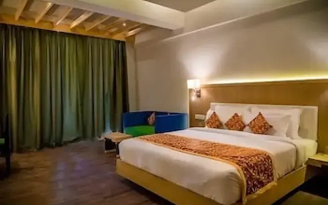 Via Lakhela Resort & Spa