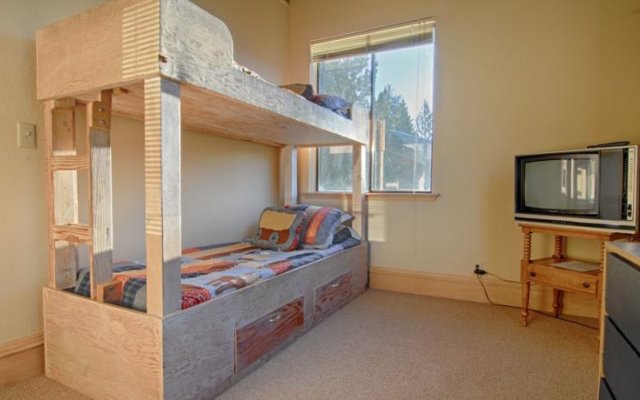 Squaw Cottage by Tahoe Vacation Rentals