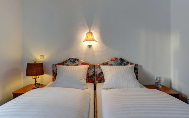 Centro Hotel Arde Koln, Trademark Collection by Wyndham