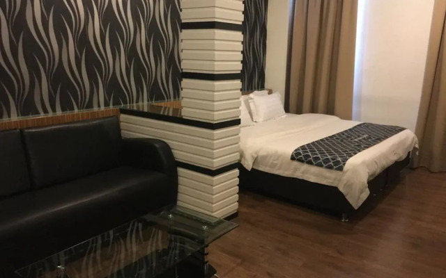 New World Express Motel