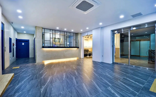 Yeongjong Stay Hotel