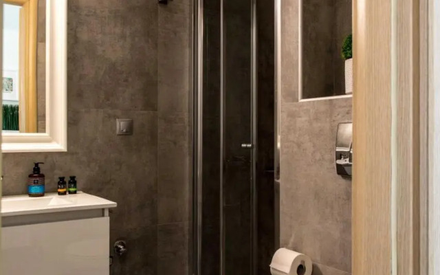 The Modern Suite