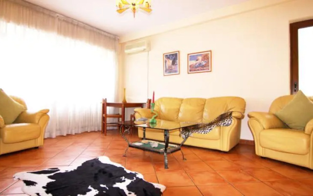 Everest One Bedroom Apartment