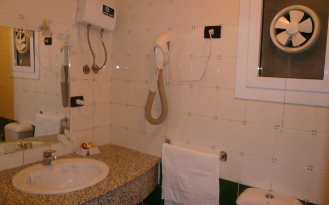 Logaina Sharm Resort