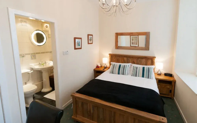 Royal Mile Apartments