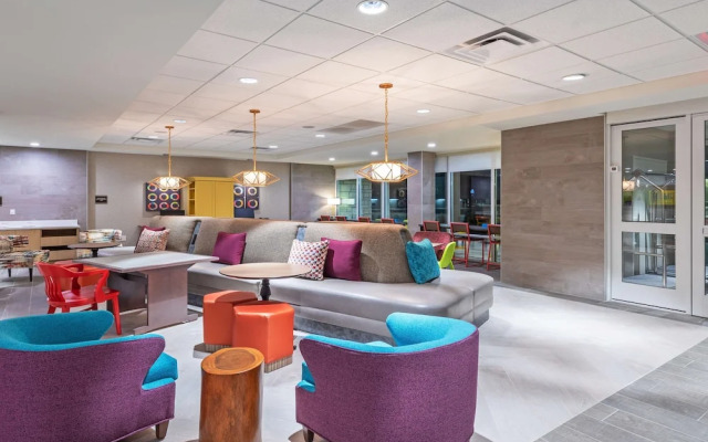 Home2 Suites by Hilton Midland East