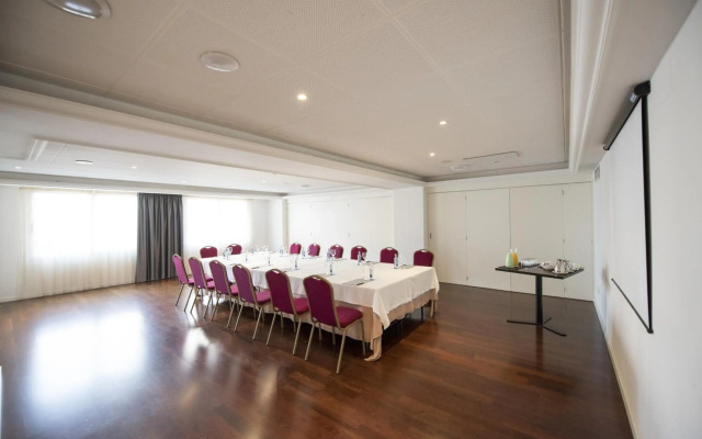 Hotel Almirante