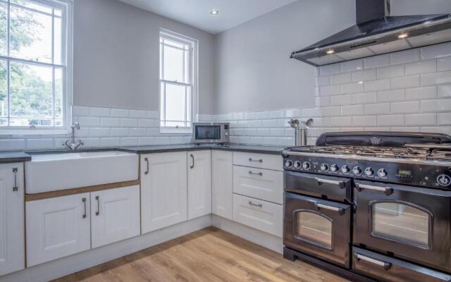 Penally Manor - Luxurious Manor House - Tenby