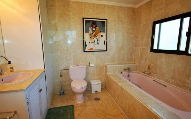 Stunning Puerto Banus Sea View Villa