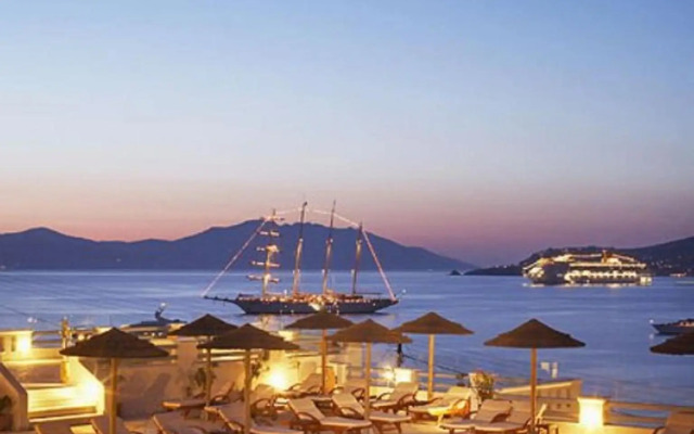 Grand Beach Mykonos