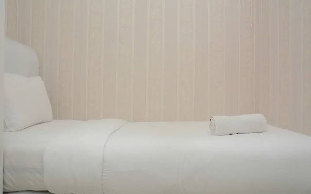Comfortable and Clean 2BR Green Pramuka Apartment
