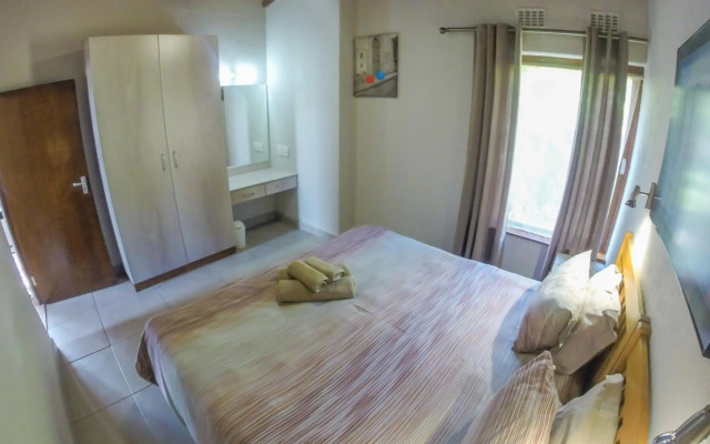 San Lameer Villa Rentals  2609
