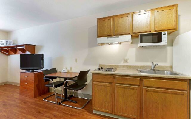 Extended Stay America Select Suites Phoenix West